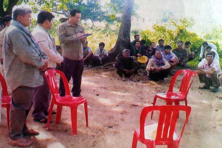 ក្រុមការងារ​ជួប​សំណេះសំណាល​ជាមួយ​ប្រជាពលរដ្ឋ​ជា​ម្ចាស់​ដី​នៅ​ស្រុក​ជល​គី​រី​