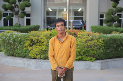 អាវុធហត្ថរាជធានីភ្នំពេញ បានបញ្ជូនជនសង្ស័យម្នាក់ទៅតុលាការពាក់ព័ន្ធករណីលួចទូរស័ព្ទដៃ