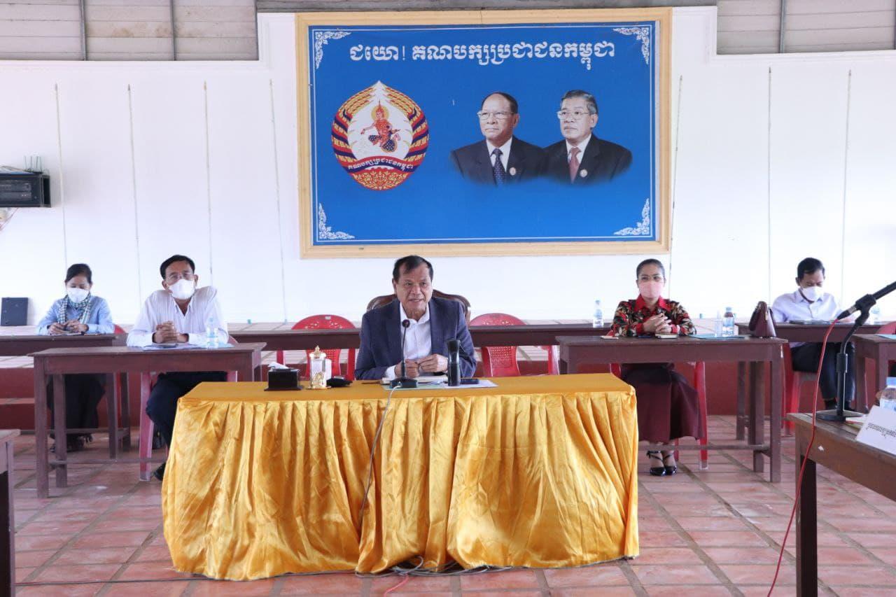 រដ្ឋមន្ត្រី ថោង ខុន៖ ក្រុមការងារគណបក្សប្រជាជន ស្រុកបារាយណ៍ និងស្រុកតាំងគោក គាំទ្រលោក ហ៊ុន ម៉ាណែត ជាបេក្ខភាពនាយករដ្ឋមន្ត្រី នាពេលអនាគត