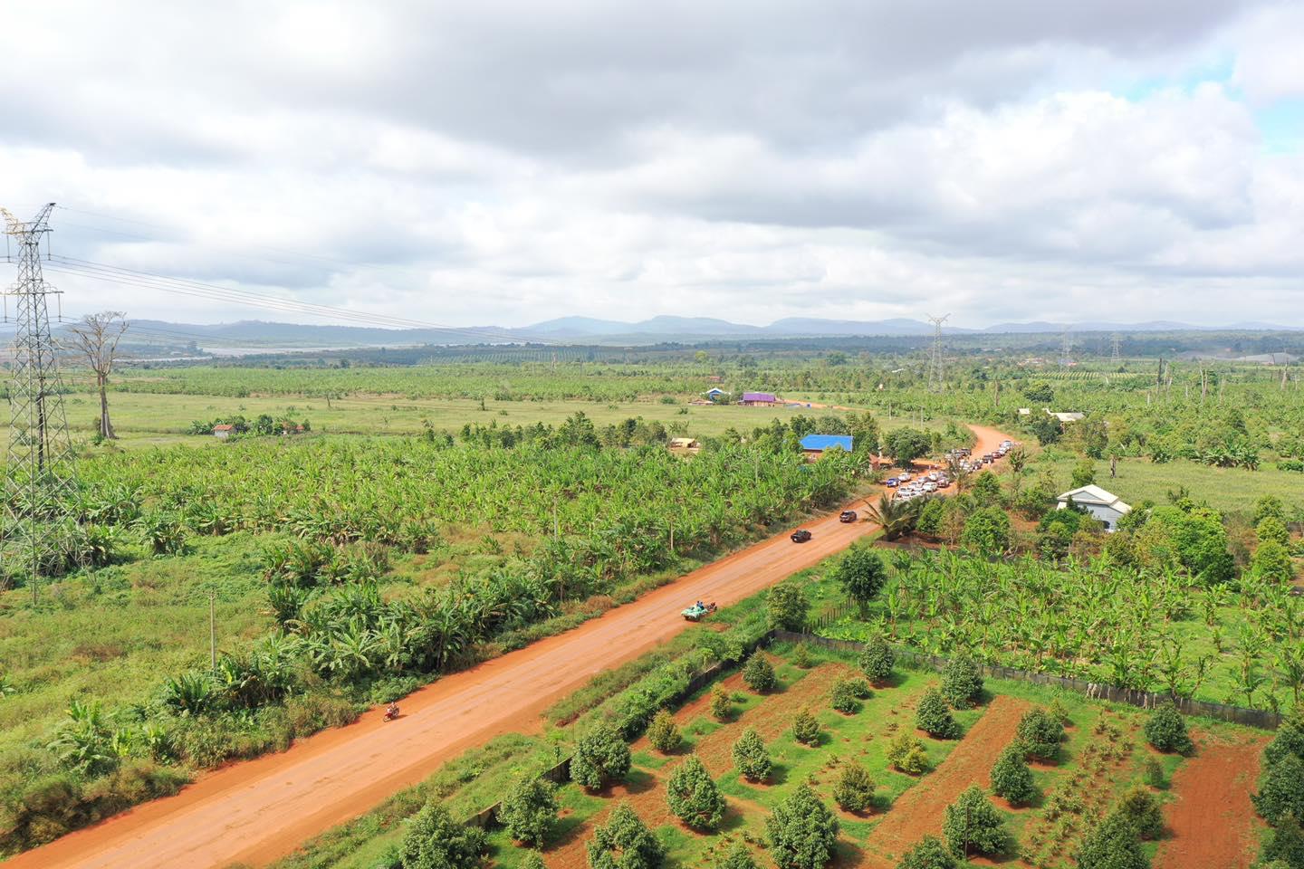 ផ្លូវតភ្ជាប់ខេត្តកោះកុង ពោធិ៍សាត់ និងបាត់ដំបង សម្រេចបានជាង ៥០ភាគរយហើយ