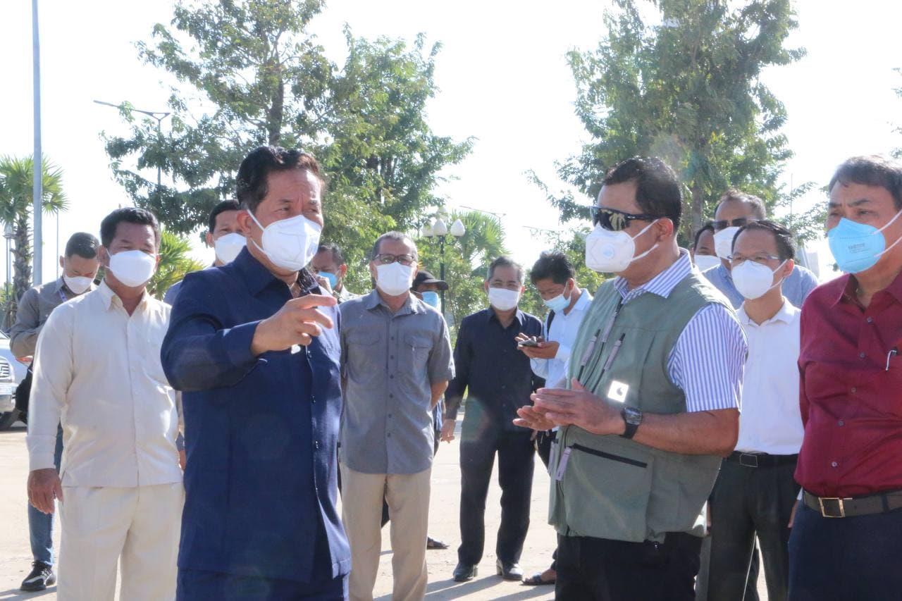 អភិបាលរាជធានីភ្នំពេញ ណែនាំឲ្យអាជ្ញាធរ និងមន្ត្រីពាក់ព័ន្ធសម្អាតមហាវិថីឈ្នះឈ្នះ និងកំណាត់ផ្លូវ១៧៨ សម្រាប់ត្រៀមថ្ងៃសម្ពោធសមិទ្ធផល