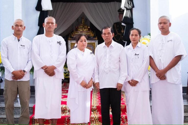 ឯកឧត្តម អ៊ី ឈាន អញ្ជើញ​គោរព​វិញ្ញាណក្ខន្ធ​សព ឯកឧត្តម ឈៀង អ៊ិត អតីត​សមាជិក​ក្រុមប្រឹក្សា​ខេត្ត​