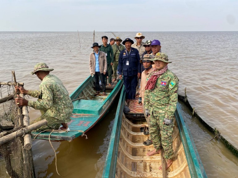 គណៈបញ្ជាការ​ឯកភាព​រដ្ឋបាល​ស្រុក​សូទ្រនិគម​ចុះ ចុះ​ត្រួតពិនិត្យ ទប់ស្កាត់​បង្ក្រាប​បទល្មើស​នេសាទ​របស់​