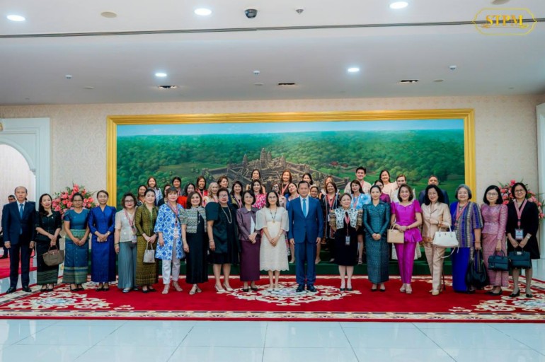 ក្រុមប្រឹក្សាធុរកិច្ចស្ត្រីហ្វីលីពីនចាប់អារម្មណ៍វិនិយោគលើវិស័យសក្ដានុពលនៅកម្ពុជា