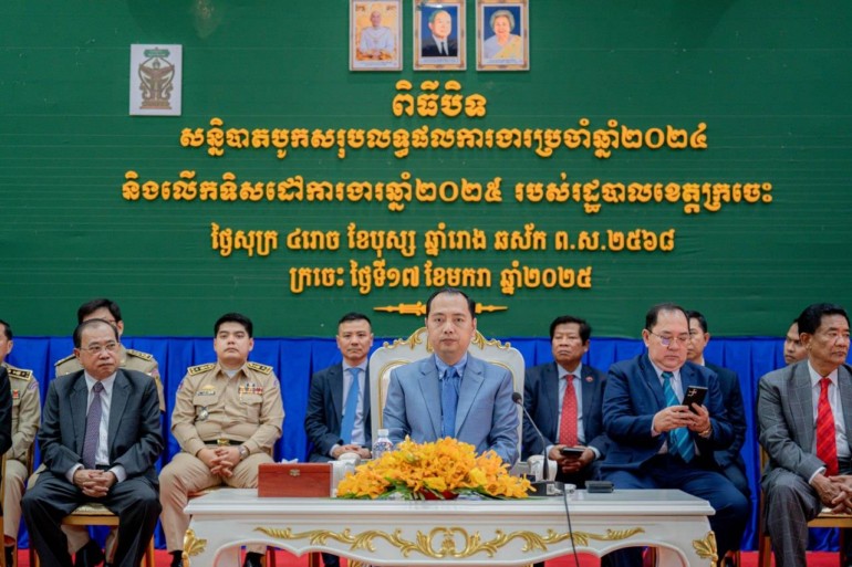 ​បិទ​សន្និបាត​បូកសរុប​លទ្ធផល​ការងារ​ប្រចាំឆ្នាំ​២០២៤ និង​លើក​ទិសដៅ​ការងារ​ឆ្នាំ​២០២៥ របស់​រដ្ឋបាល​ខេត្ត​ក្រចេះ ក្រោម​អធិបតីភាព ឯកឧត្តម រដ្ឋមន្ត្រី នេត្រ ភ​ក្ត្រា​