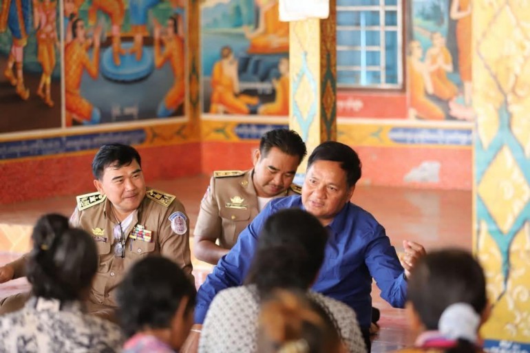 ឯកឧត្តម មាន ចាន់​យ៉ាដា លើកទឹកចិត្ត​កសិករ​ដាំ​បន្លែ​ក្នុងស្រុក​, អភិបាលខេត្ត​ឧត្តរមានជ័​យ នឹង​រៀបចំ​ធ្វើ​ទីតាំង​ផ្សារ​លក់​បន្លែ​មួយ​កន្លែង​នៅ​ខាងលិច​បឹង​ស្នោរ ឱ្យ​កសិករ​នាំ​បន្លែ​មក​លក់​ដោយ​មិន​គិតថ្លៃ
