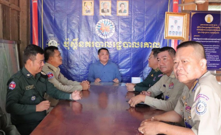 ​ស្នងការ​នគរបាល​ខេត្ត​កំពង់ធំ ណែនាំ​ឱ្យ​ប៉ុស្តិ៍នគរបាល​រដ្ឋបាល​ទាំងអស់​ត្រូវ​បើកទ្វារ ២៤ ម៉ោង​លើ ២៤ ម៉ោង រង់ចាំ​កិច្ច​អន្តរាគមន៍​ជូន​ប្រជាពលរដ្ឋ