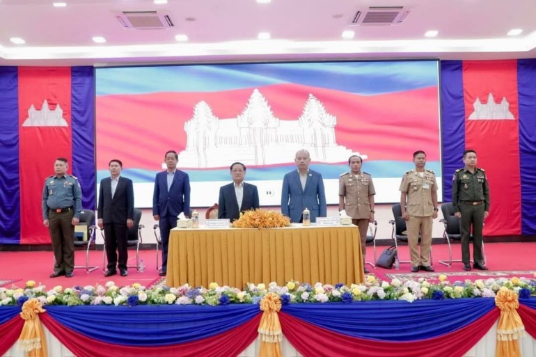 ​មន្ដ្រីជាន់ខ្ពស់​ក្រសួងមហាផ្ទៃ ណែនាំ​អាជ្ញាធរ​ខេត្ត​ស្វាយរៀង បន្ត​ពង្រឹង និង​ជំរុញ អនុវត្ត​គ្រប់​វិធានការ​ជំនាញ សំដៅ​ពង្រឹង​សន្តិសុខ និង​សុវត្ថិភាព​សង្គម​