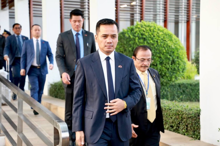 អ្នកនាំពាក្យ ថ្លែង​ពី​សារៈសំខាន់​នៃ​ទស្សនកិច្ច​របស់​ឯកឧត្តម​អភិ​សន្តិ​បណ្ឌិត ស សុខា ទៅកាន់​ប្រទេស​ឡាវ និង​វត្តមាន​ចូលរួម​ពី​អភិបាល និង​ស្នងការ​ខេត្ត​ជាប់​ព្រំដែន​!