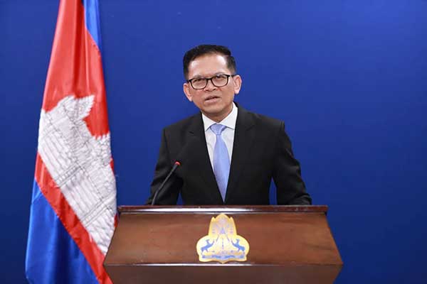 លោក ប៉ែន បូណា៖ សូមរដ្ឋាភិបាលថៃប្រញាប់ដោះស្រាយរឿងអាស្រូវដ៏ស្អុយអសោចក្នុងផ្ទះរបស់ខ្លួនហើយបញ្ឈប់វប្បធម៌លាបពណ៌កម្ពុជា