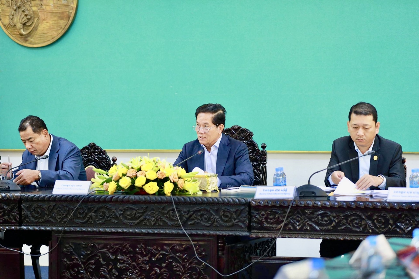 ឯកឧត្តម ឃួង ស្រេង ណែនាំឱ្យកងកម្លាំងបន្តទប់ស្កាត់ និងបង្ក្រាបគ្រឿងញៀន ថែមទាំងឱ្យលុបបំបាត់ ការជក់បារីអេឡិចត្រូនិក ឬស៊ីហ្សា