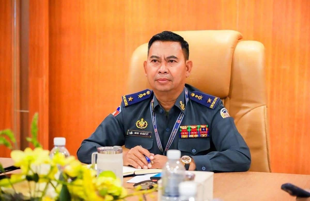 សម្ដេចមហាបវរធិបតី ហ៊ុន ម៉ាណែត ចេញអនុក្រឹត្យតែងតាំង ឧត្តមសេនីយ៍ត្រី ទាវ ចាន់ដារ៉ា ជាមេបញ្ជាការកងរាជអាវុធហត្ថខេត្តមណ្ឌលគិរី