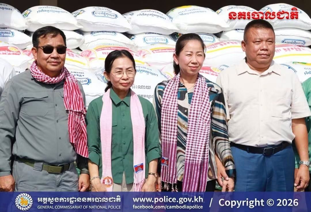 លោកឧត្តមសេនីយ៍ត្រី ជា ចិត្រា អញ្ជើញអមដំណើរថ្នាក់ដឹកនាំខេត្តមណ្ឌលគិរី ចុះសួរសុខទុក្ខ និងនាំយកអំណោយជូនវីរកងទ័ពនៅសមរភូមិមុខទិសប្រាសាទព្រះវិហារ