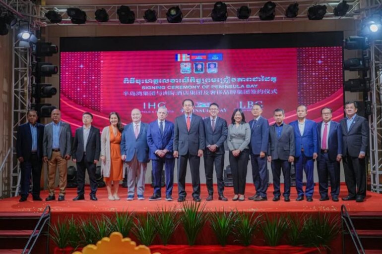 អភិបាលខេត្តព្រះសីហនុ អញ្ជើញជាអធិបតីក្នុងពីធីចុះហត្ថលេខាលើកិច្ចព្រមព្រៀងភាពជាដៃគូវាងក្រុមហ៊ុន Peninsula Bay