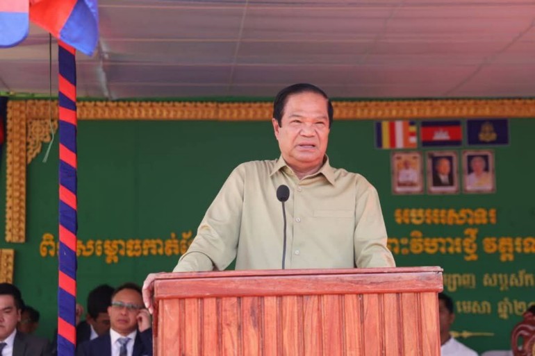 ឯកឧត្តម កិត្តិ​សង្គហ​បណ្ឌិត គន់ គីម អញ្ជើញ​បញ្ចុះ​ខណ្ឌសីមា​ព្រះវិហារ និង​សម្ពោធ​ឆ្លង​សមិទ្ធផល​នានា​ក្នុង​វត្តរ​ណ​បុព្វ​តា​រាម​ចំការចេក (​ហៅ​វត្ត​ចំការចេក​) ភូមិ​ចំការ​ចេក សង្កាត់​អូរ​ស្មាច់ ក្រុង​សំរោង ខេត្ត​ឧត្តរមានជ័យ​