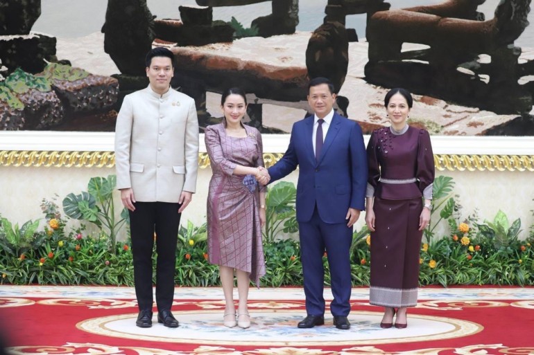 សម្តេច​បវរ​ធិបតី ហ៊ុន ម៉ា​ណែ​ត ទទួល​បដិសណ្ឋារកិច្ច និង​ជួបពិភាក្សា​ទ្វេភាគី​ជាមួយ នាយករដ្ឋមន្ត្រី​ថៃ