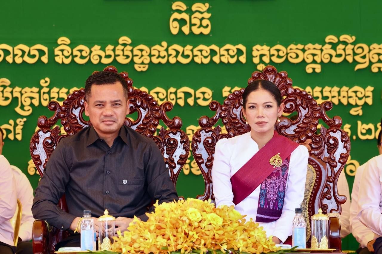 ឧបនាយករដ្ឋមន្ត្រី ស សុខា អញ្ជើញសម្ពោធឆ្លងឧបដ្ឋានសាលា និងសមិទ្ធិផលនានានៅវត្តសិរីឧត្ដម (វត្តត្របែក) ស្រុកស្វាយអន្ទរ ខេត្តព្រៃវែង