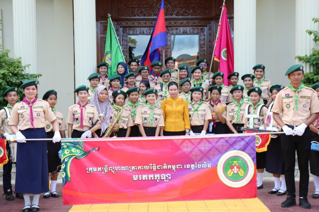 អភិបាលខេត្តប៉ៃលិន អញ្ជើញសំណេះសំណាលជាមួយក្រុមភ្លេងកាយរឹទ្ធិ ត្រៀមចេញទៅប្រកួតក្រុមភ្លេងកាយរឹទិ្ធថ្នាក់ជាតិ លើកទី៣